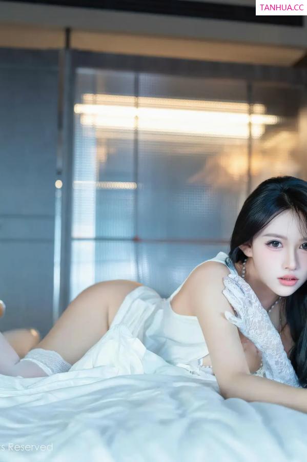  [XiuRen]高清写真图 2025.12.18 No.11124 shelly诗莉 白色情趣内衣第41张图片